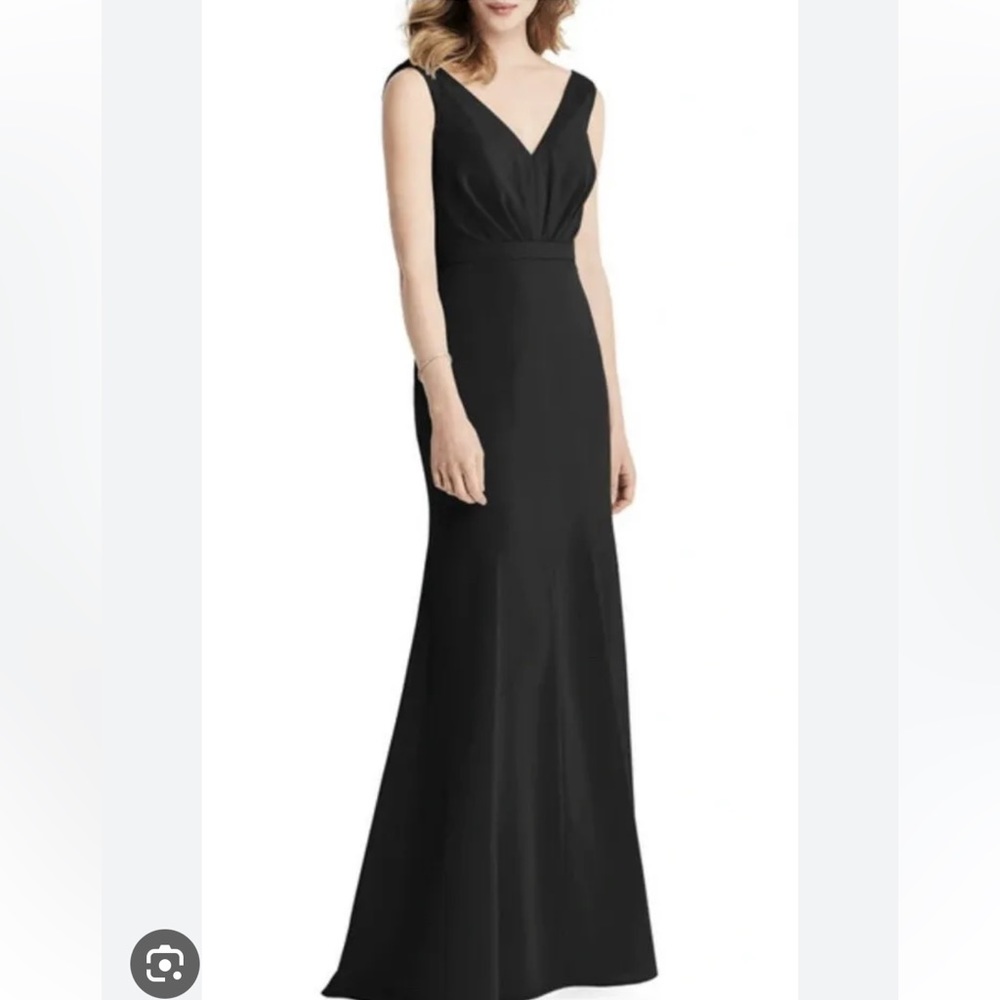 Jenny Packham NWOT Sleeveless Cowl-Back Trumpet Gown JP1032